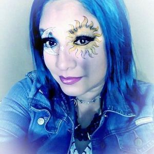 Meet your Posher, Lauris